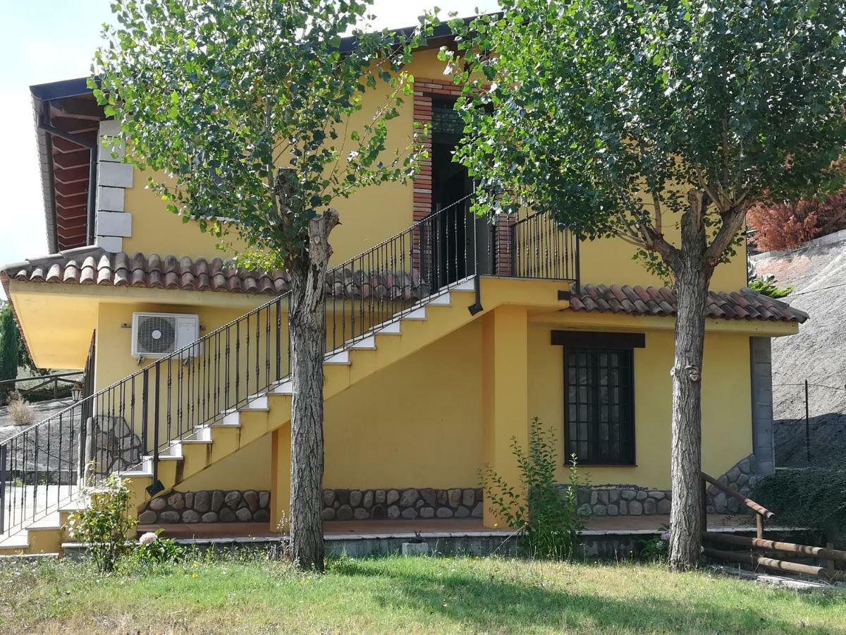 Agriturismo I Tre Ulivi Villa Paternopoli Екстериор снимка